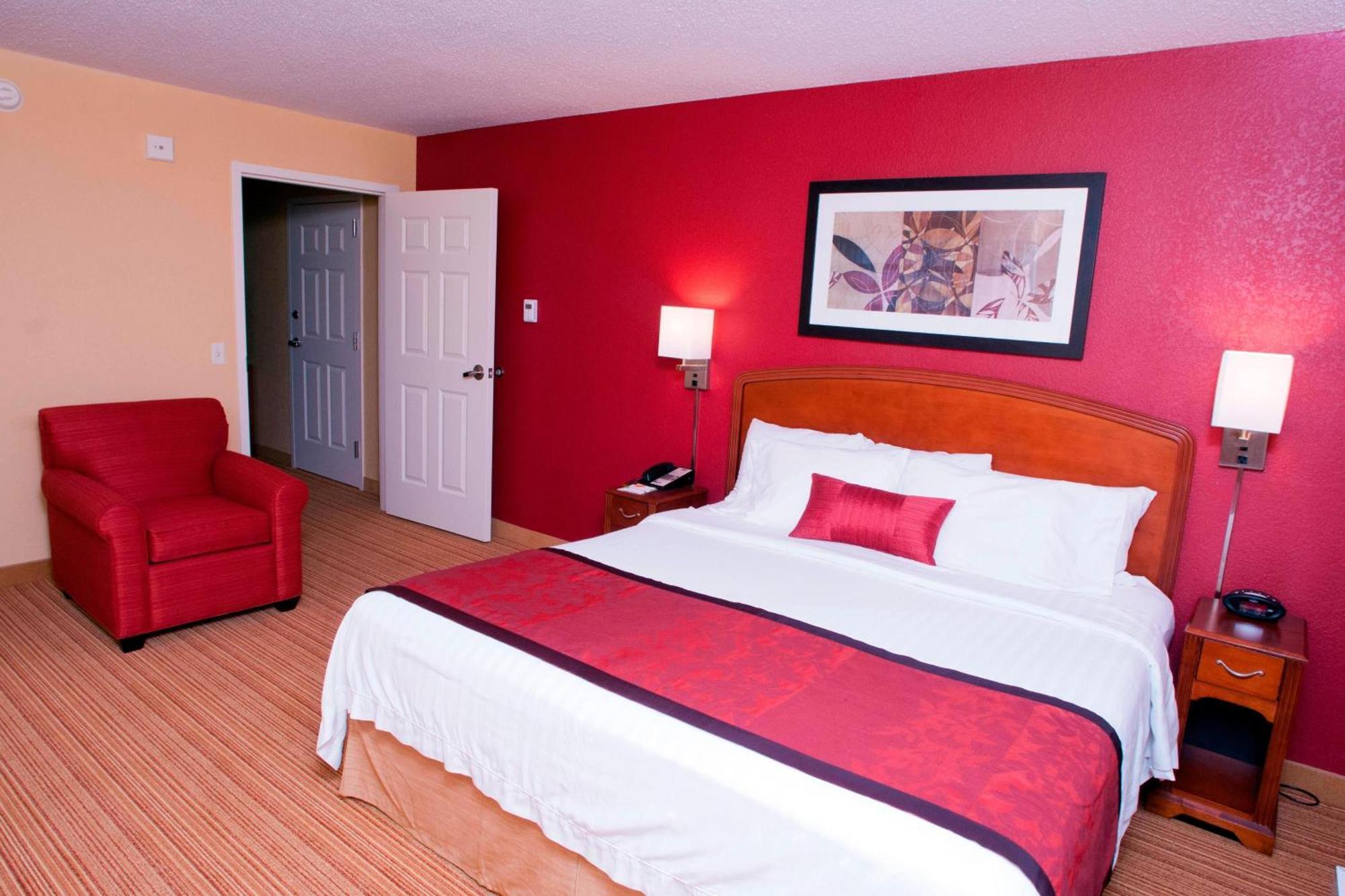 Courtyard Middlebury Hotel Екстериор снимка